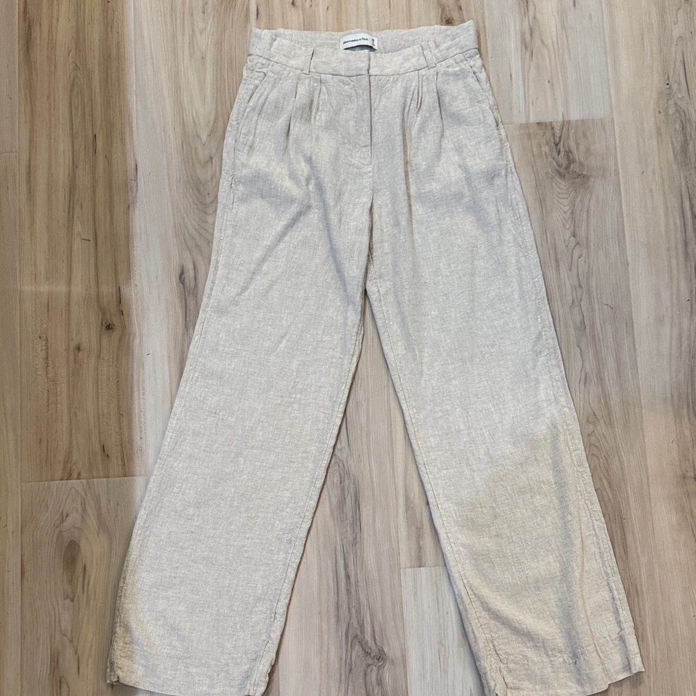 Abercrombie & Fitch Linen Blend Pants- 25L